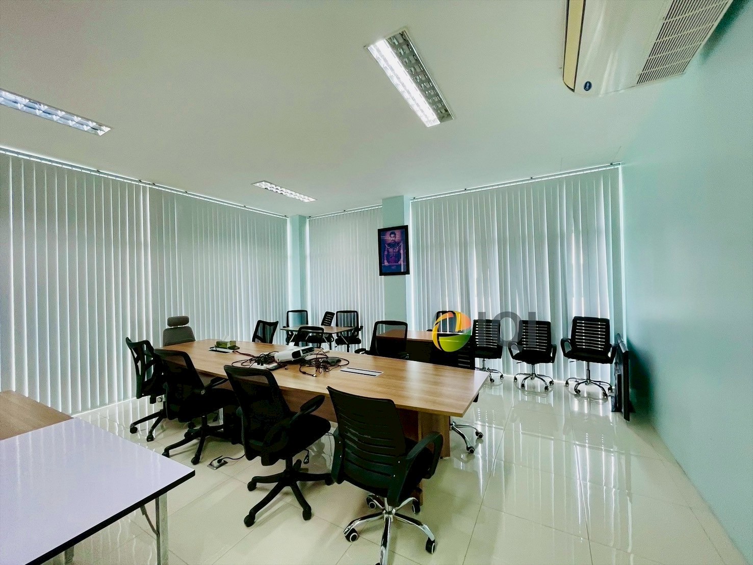 ขายที่ดินพร้อมสำนักงาน 2 ชั้นและคลังสินค้า เนื้อที่ 1 ไร่ ถนนบัวนครินทร์ บางนาตราด