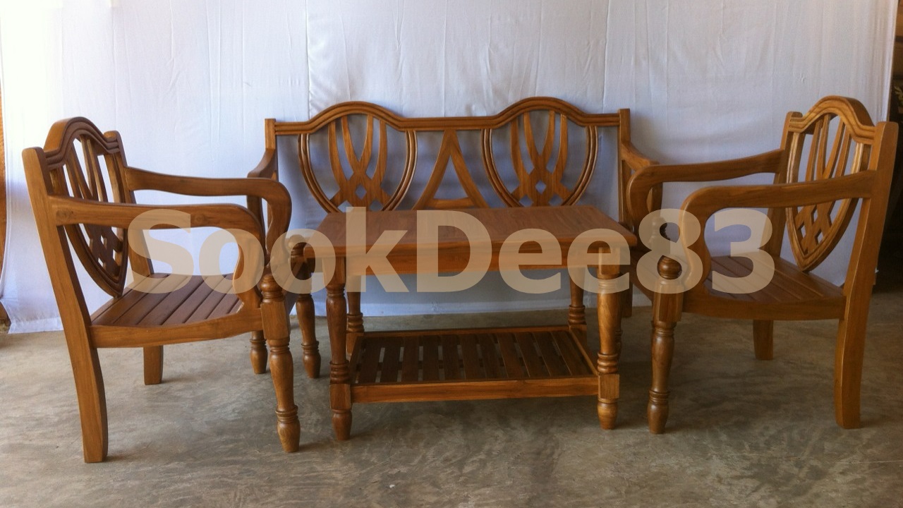 ชุดรับแขกมงกุฏ