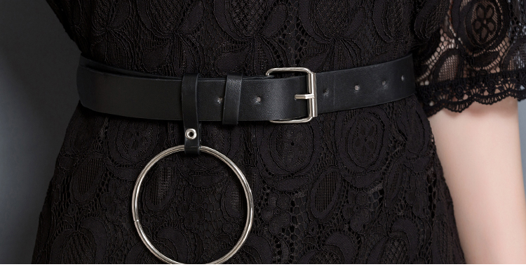 ชุดเดรสผ้าลูกไม้สีดำ ส่งฟรี ems