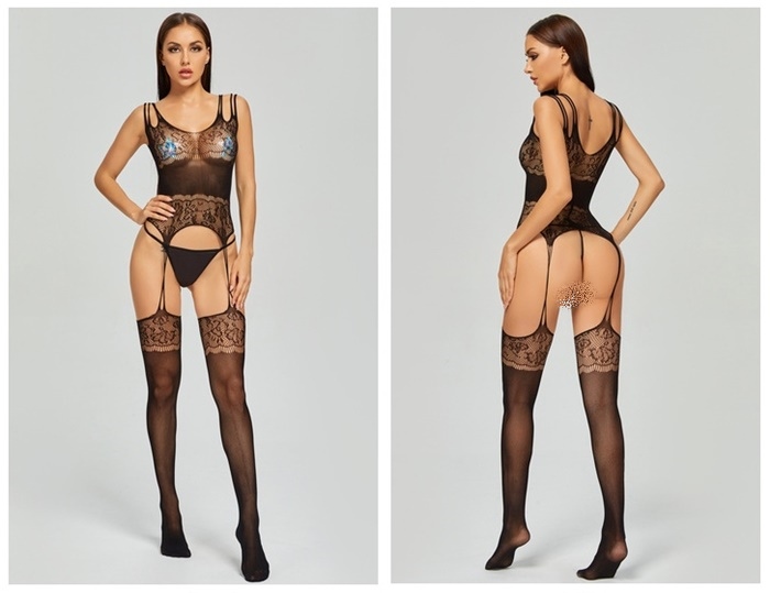 K163 ชุดตาข่ายเซ็กซี่ ชุดตาข่ายเต็มตัวสีดำสวมใส่แบบใช้สายคล้องไหล่ ตัวชุดออกแบบมาเสมือนมีสายการ์เตอร์รั้งกับถุงน่องในตัวตามรูปเลยค่ะ ***ไม่มีจีสตริง