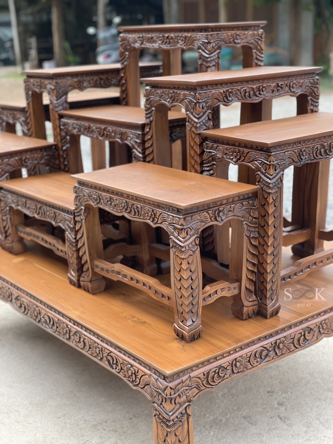 โต๊ะหมู่บูชา 9 x 9 แกะลายกาบเต็มตัว