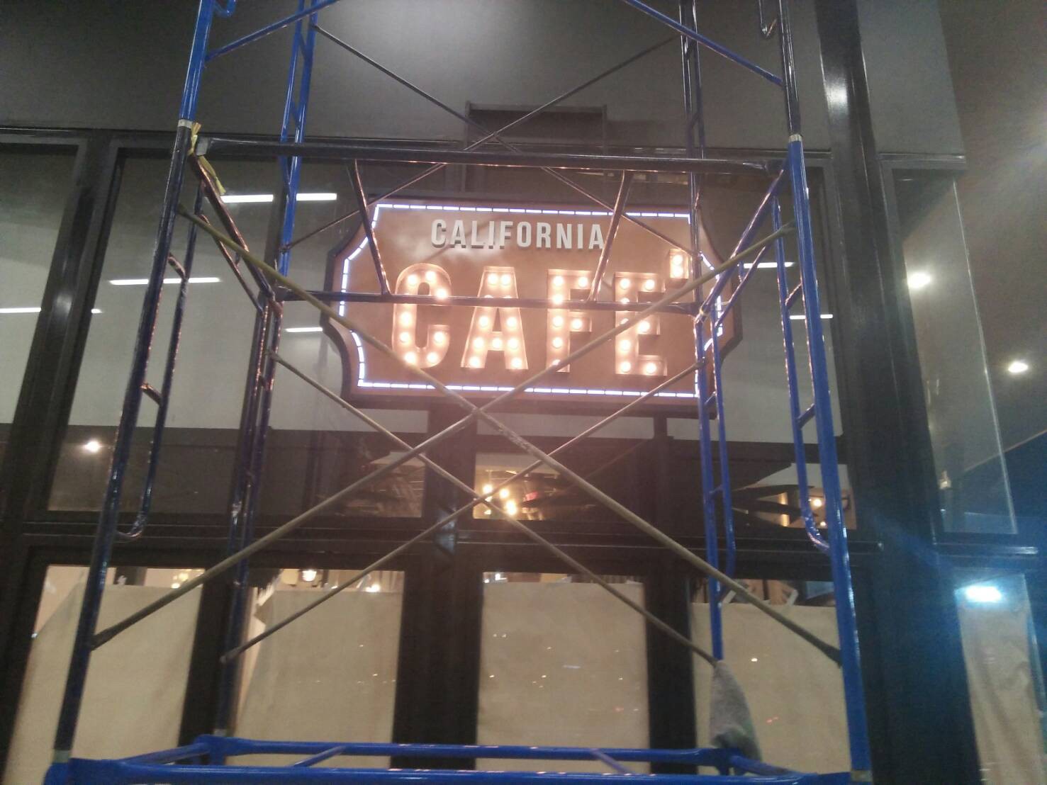 ป้ายไฟปิงปอง