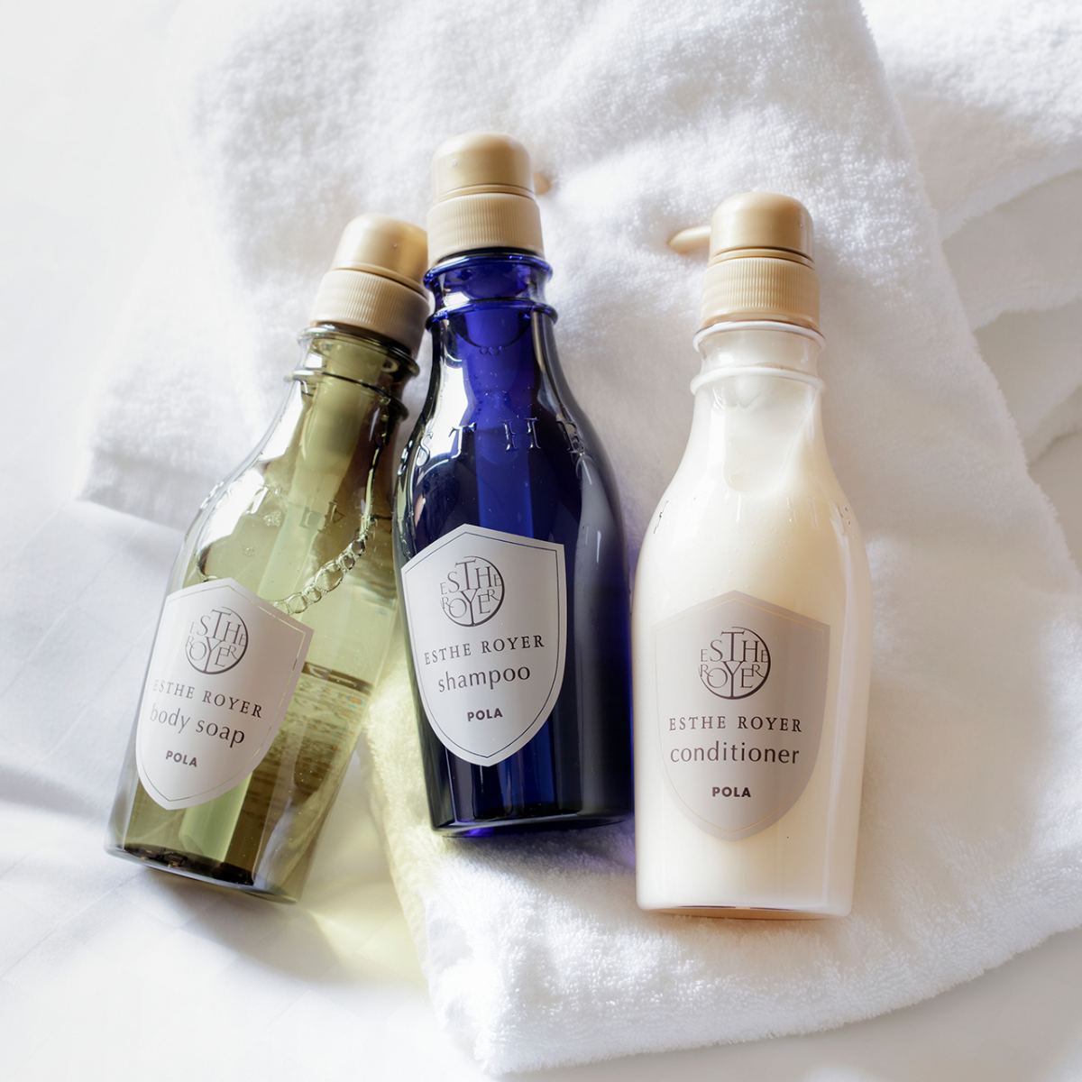 Pola Esthe Royer สุดยอดแชมพู ครีมนวดผม สบู่เหลวอาบน้ำ ระดับ Hi-End (ขวดแท้แบบปั้ม Original) ที่ใครไปญี่ปุ่นต้องติดใจทุกคน 400 มล.