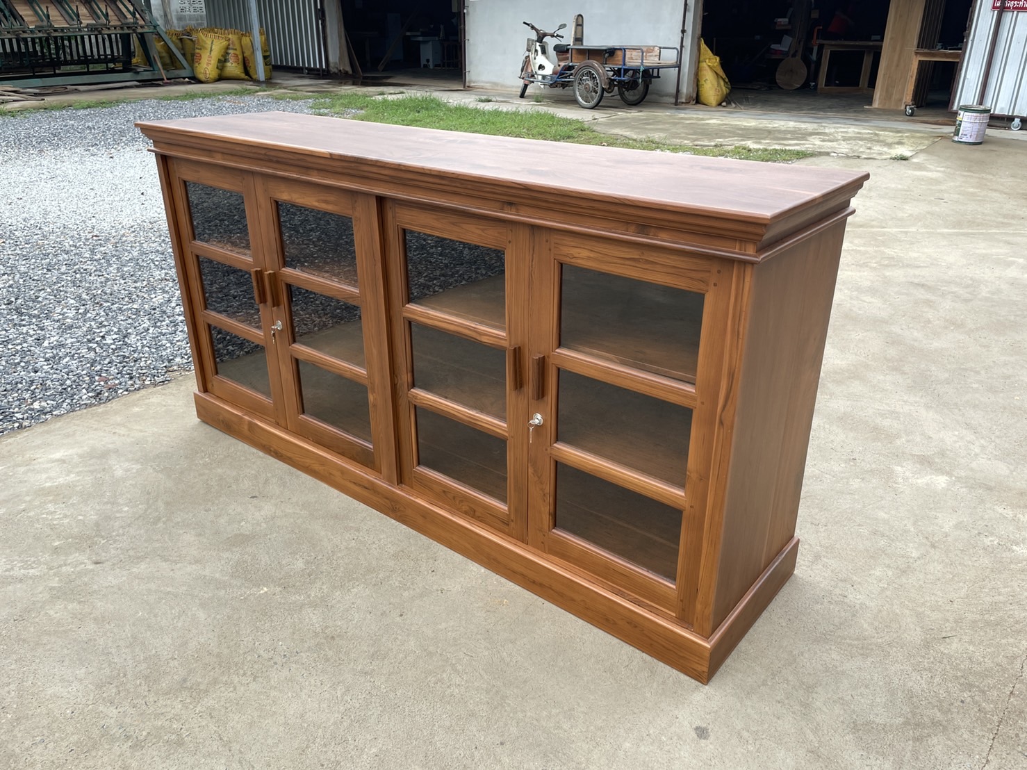 ตู้หนังสือบานกระจก