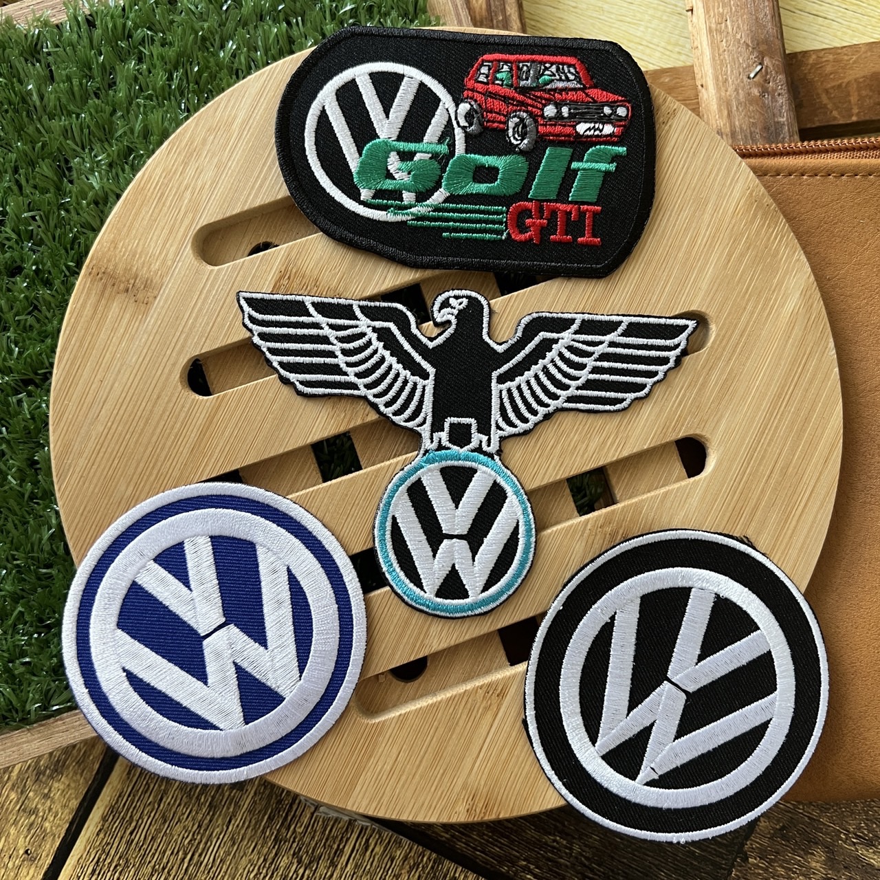 VolksWagen ตัวรีดติดเสื้อ อาร์มรีด อาร์มปัก ตกแต่งเสื้อผ้า หมวก กระเป๋า แจ๊คเก็ตยีนส์ Racing Embroidered Iron on Patch