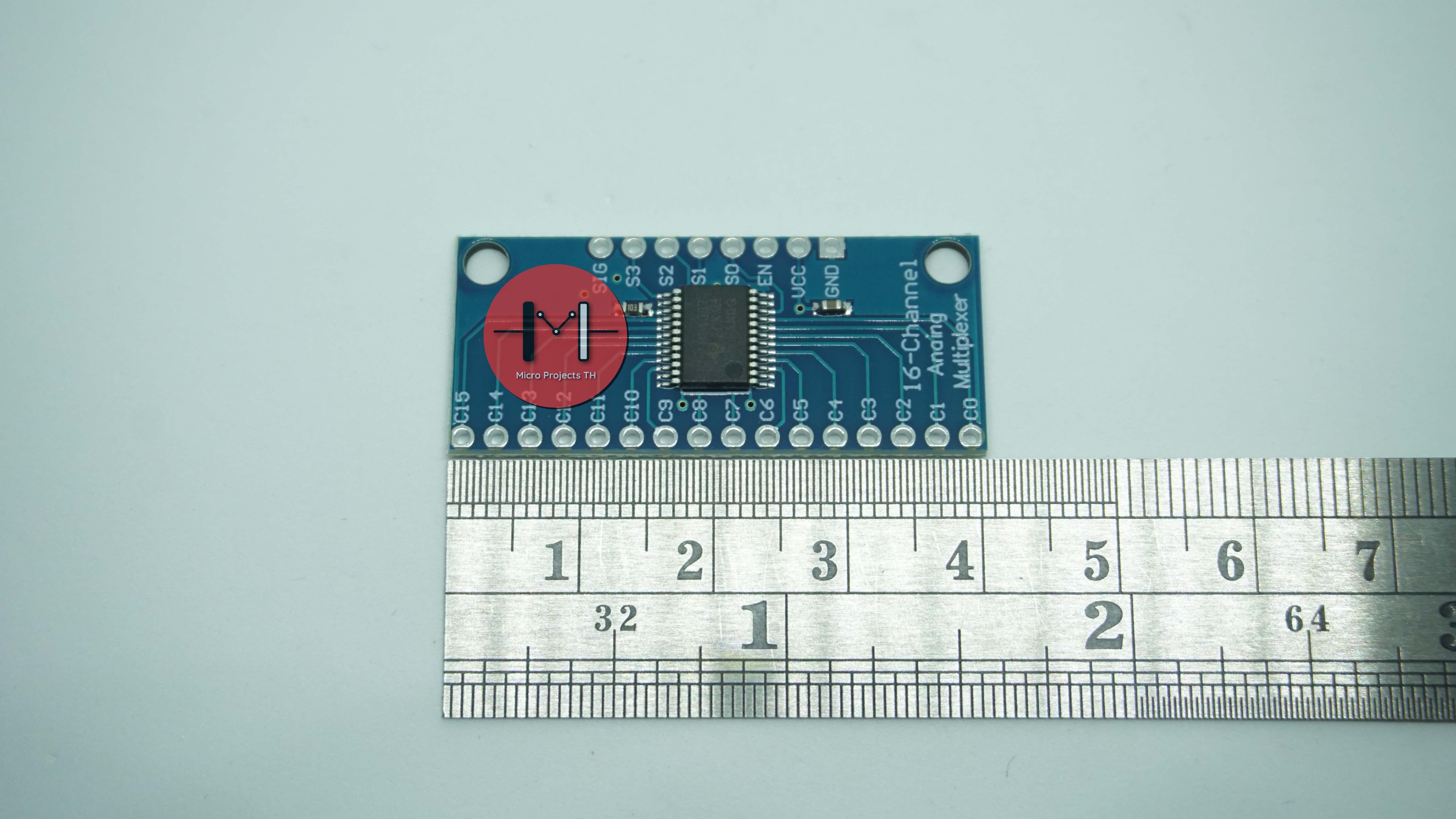 CD74HC4067 16-Channel Analog/Digital MUX Breakout