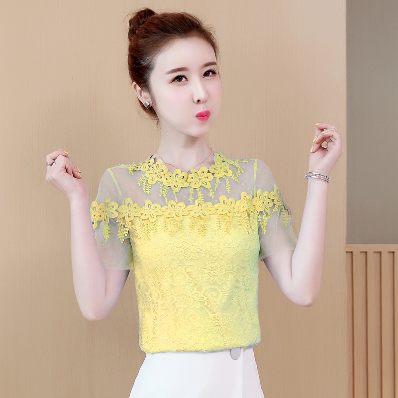 เสื้อลูกไม้สีเหลือง ผ้าลูกไม้เนื้อนิ่มมากๆๆ ส่งฟรี ems