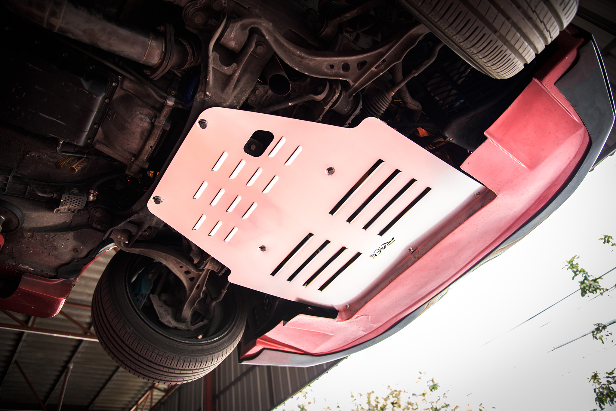 แผ่นปิดใต้ห้องเครื่องอลูมิเนียม Toyota Supra 80 Raceplate_Undertray