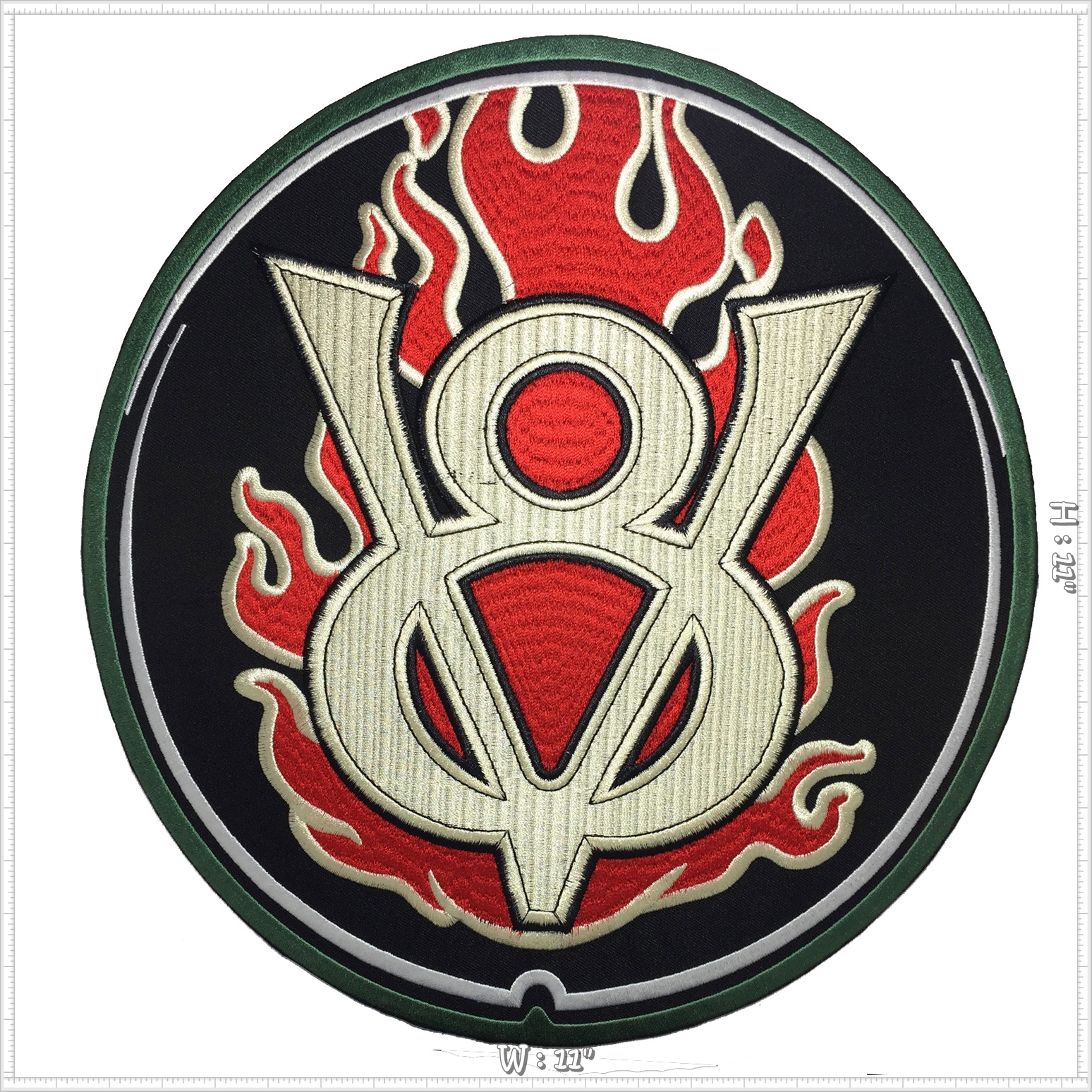 V8 แข่งรถ ตัวรีดติดเสื้อ อาร์มรีด อาร์มปัก ตกแต่งเสื้อผ้า หมวก กระเป๋า แจ๊คเก็ตยีนส์ Embroidered Iron on Patch ขนาดใหญ่