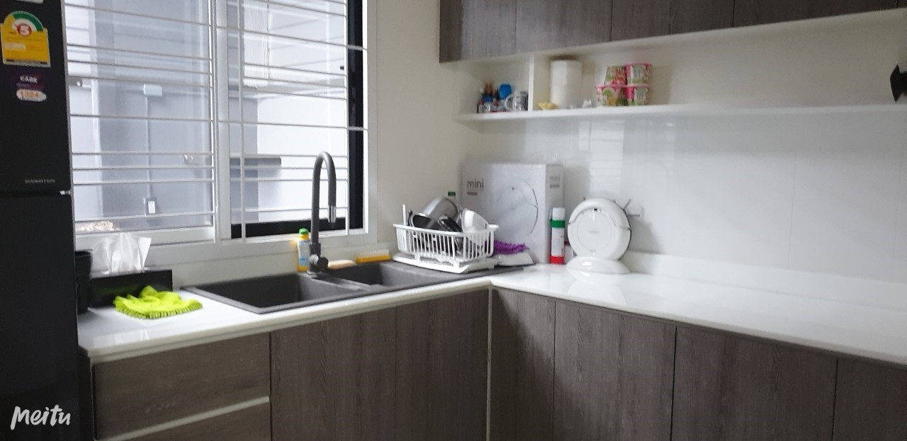 ขายทาวน์โฮม เดอะคอนเนค วัชรพล - เพิ่มสิน หลังมุม