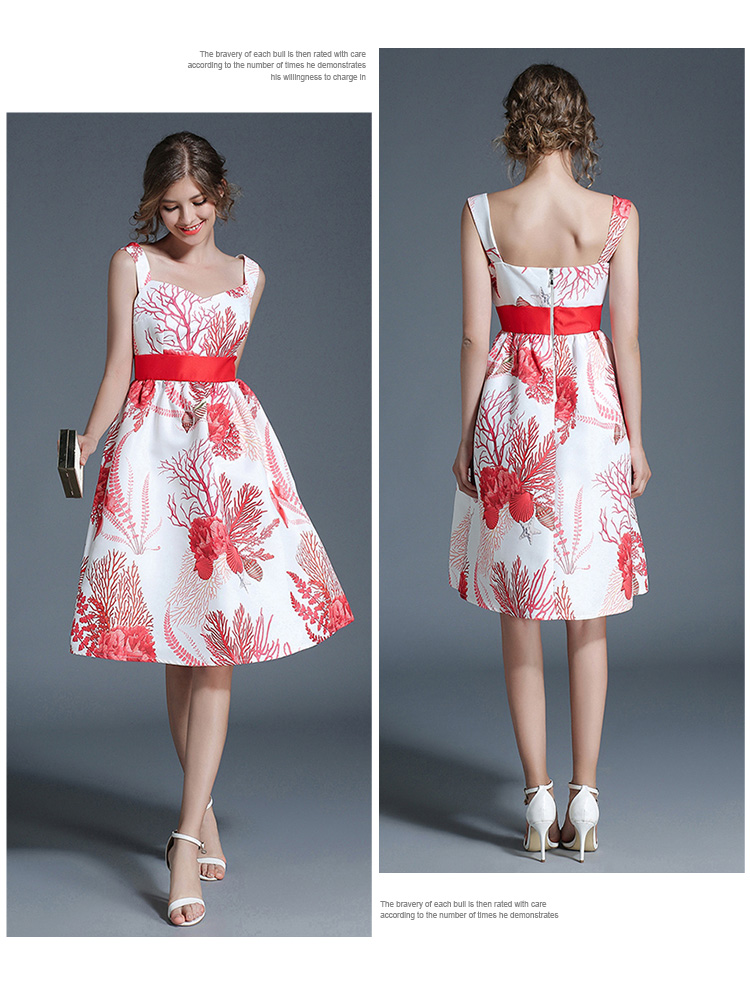 ชุดเดรสสายเดี่ยวสีขาวลายดอกไม้สีแดง ส่งฟรี ems