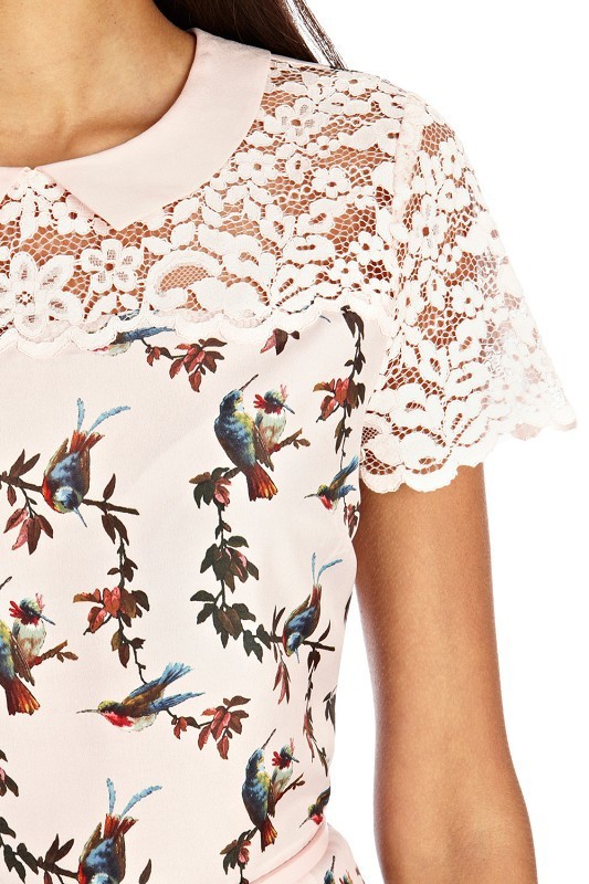 ชุดเดรสผ้าชีฟองเนื้อทรายพื้นขาวลายนกน้อย ส่งฟรี ems