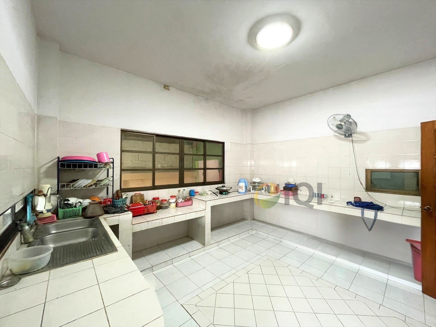 ขายบ้านเดี่ยว 3 ชั้น ซอยบางแวก 142 ถนนพุทธมณฑลสาย 2