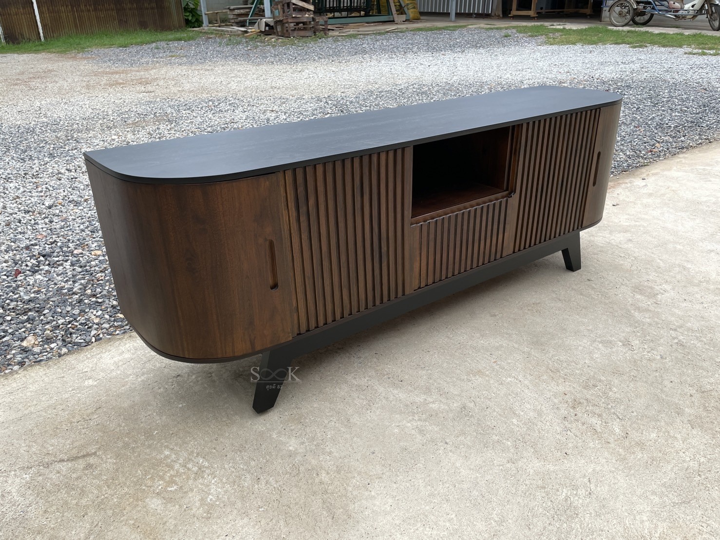 ตู้วางทีวีบานลอนซี่