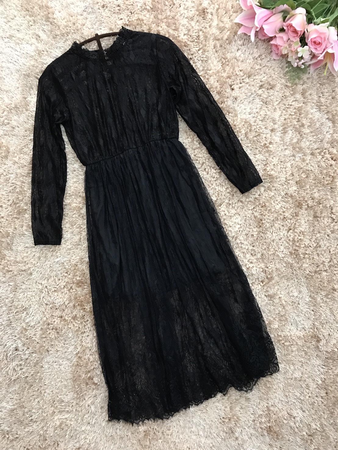 ชุดเดรสผ้าลูกไม้สีดำ แขนยาว ส่งฟรี ems
