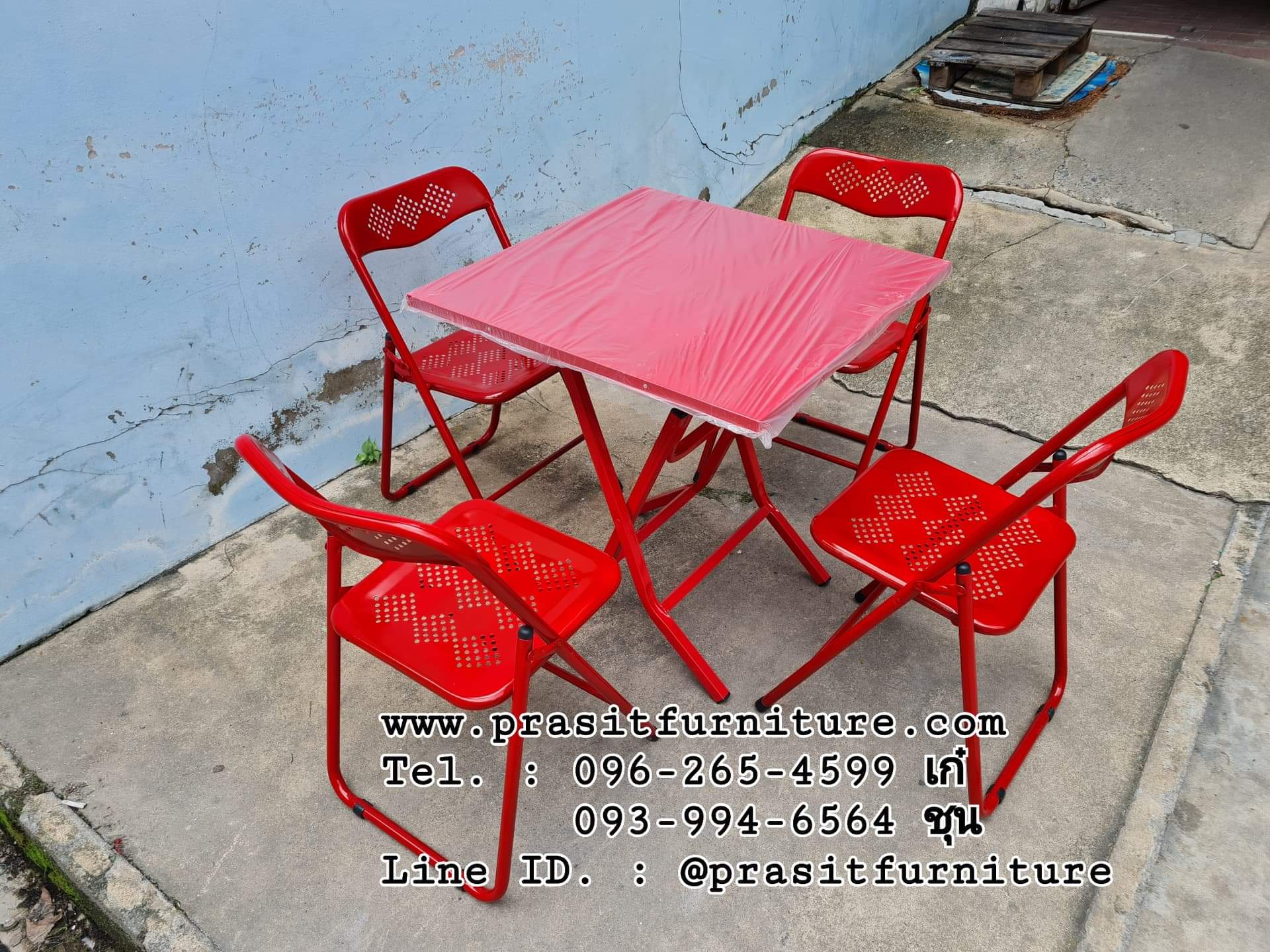 ชุดโต๊ะพับลานเบียร์พร้อมเก้าอี้ 4 ตัว, ชุดโต๊ะพับลานเบียร์ รุ่นใหม่