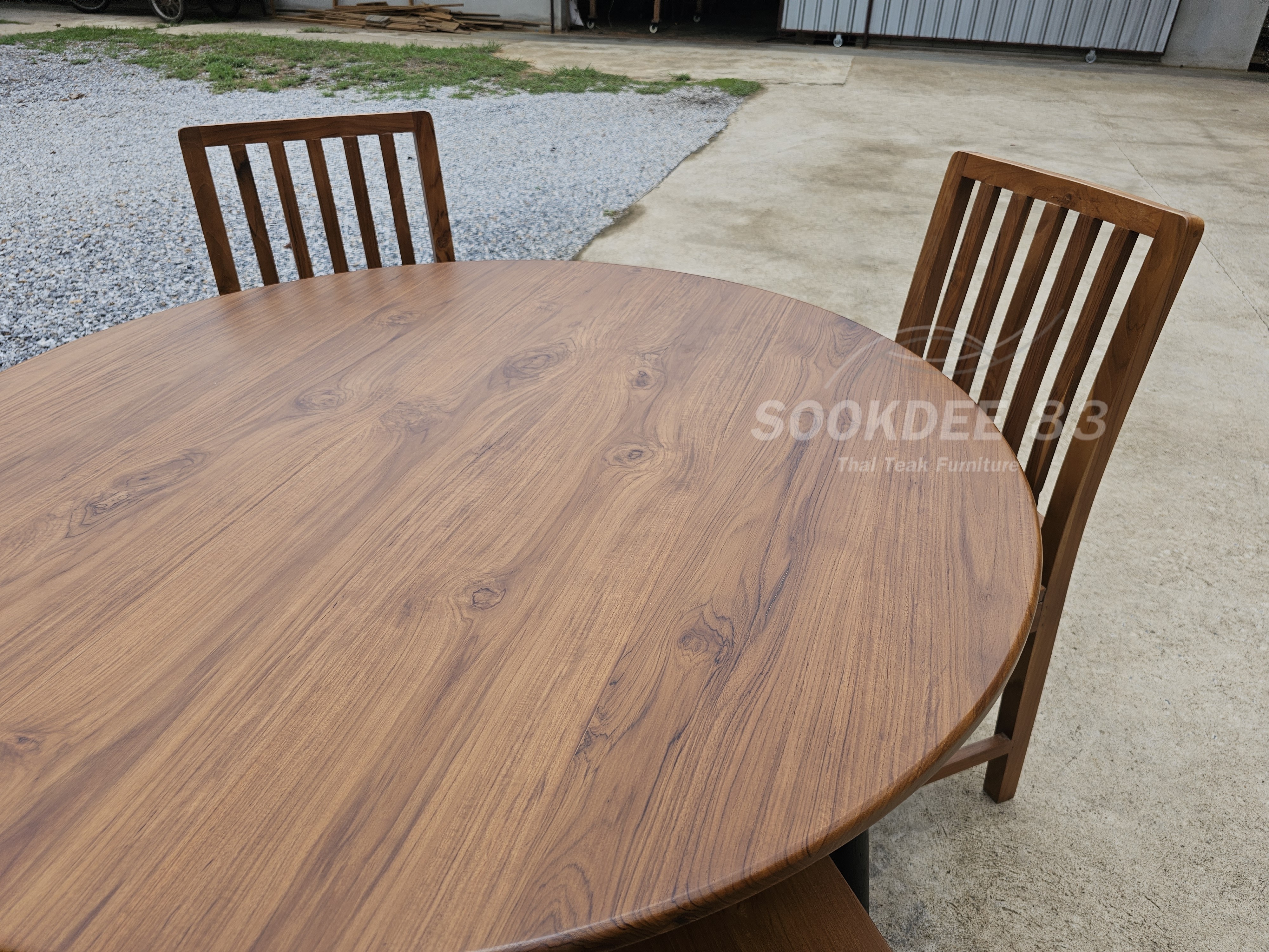 ชุดโต๊ะกลมอะเมซอน 1 ม. เก้าอี้สวีเดน
