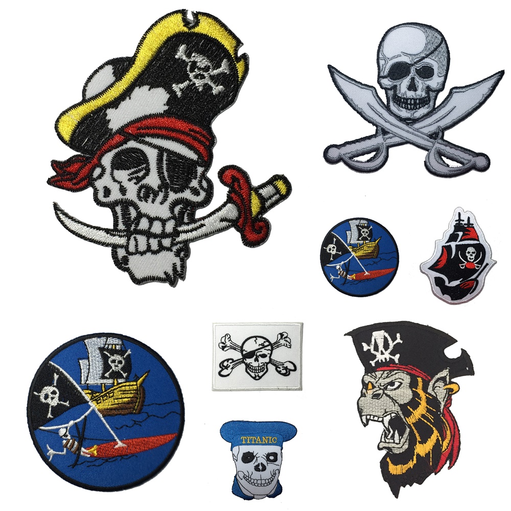 โจรสลัด หัวกะโหลก ตัวรีดติดเสื้อ อาร์มรีด อาร์มปัก ตกแต่งเสื้อผ้า หมวก กระเป๋า แจ๊คเก็ตยีนส์ Dark Embroidered Iron on Patch