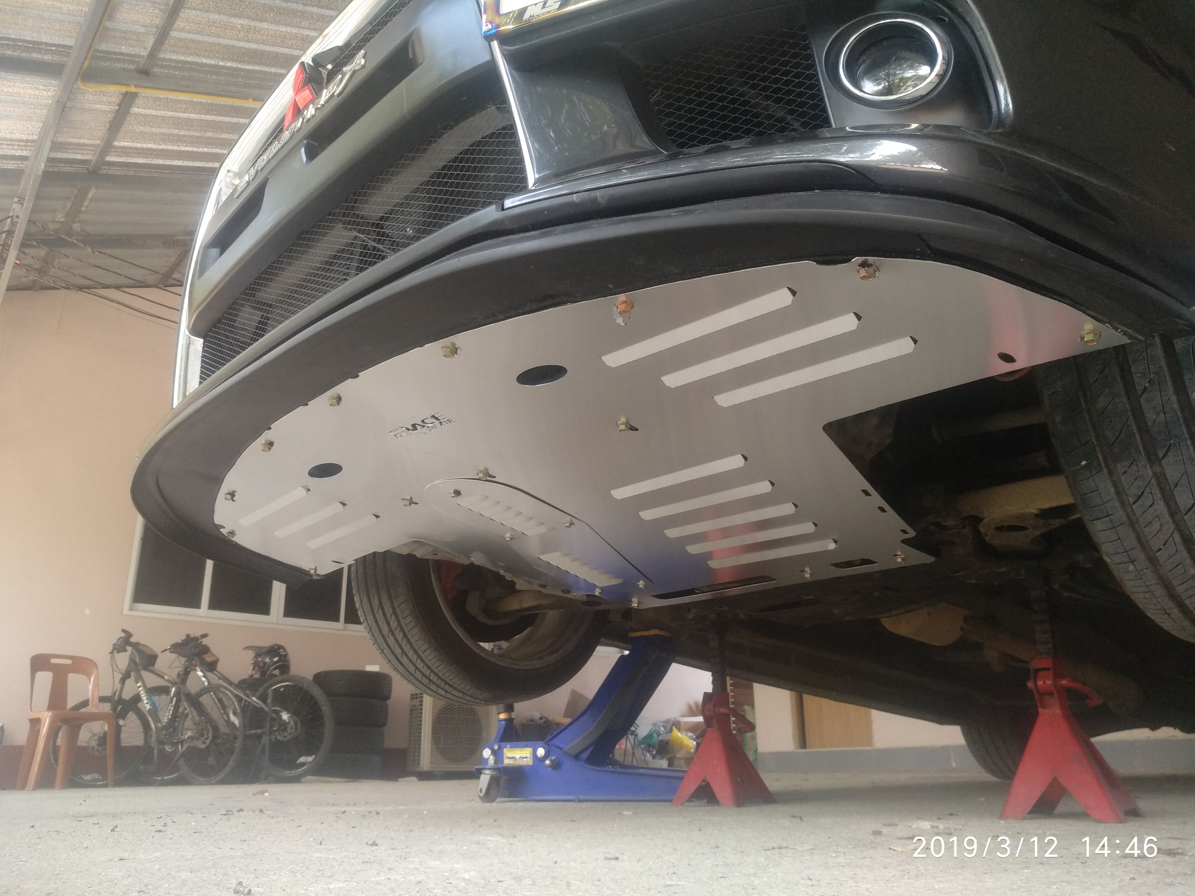 แผ่นปิดใต้ห้องเครื่องอลูมิเนียม Mitsubishi Lancer EX Raceplate_Undertray