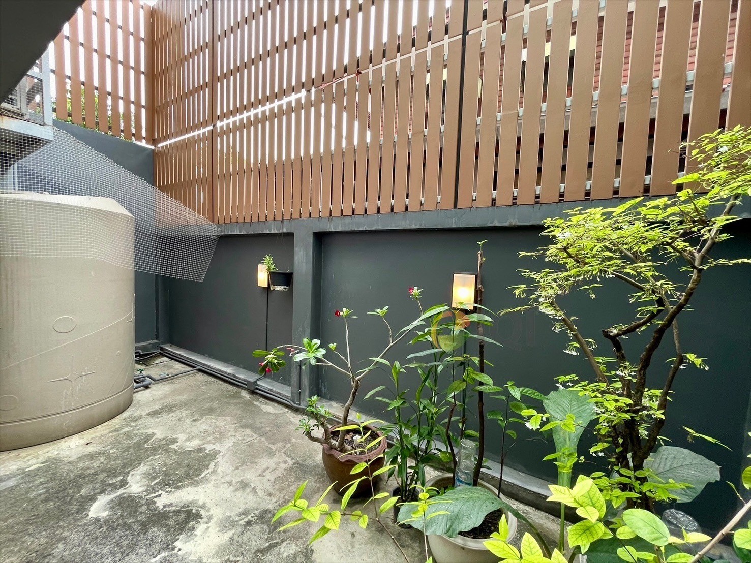 ขาย Home office 4 ชั้น (3 ชั้น + ชั้นลอย) ซอยสุขมวิท 101/1 ถนนวชิรธรรมสาธิต 51