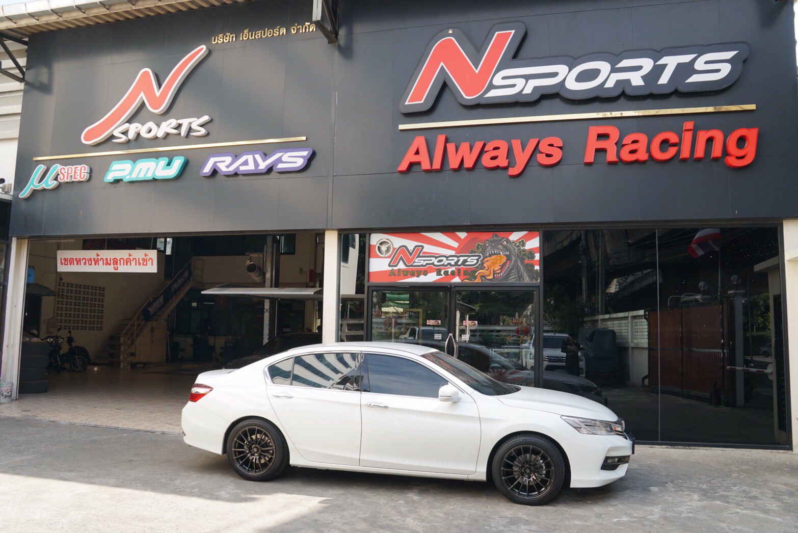 Honda Accord + Wedssports SA15R