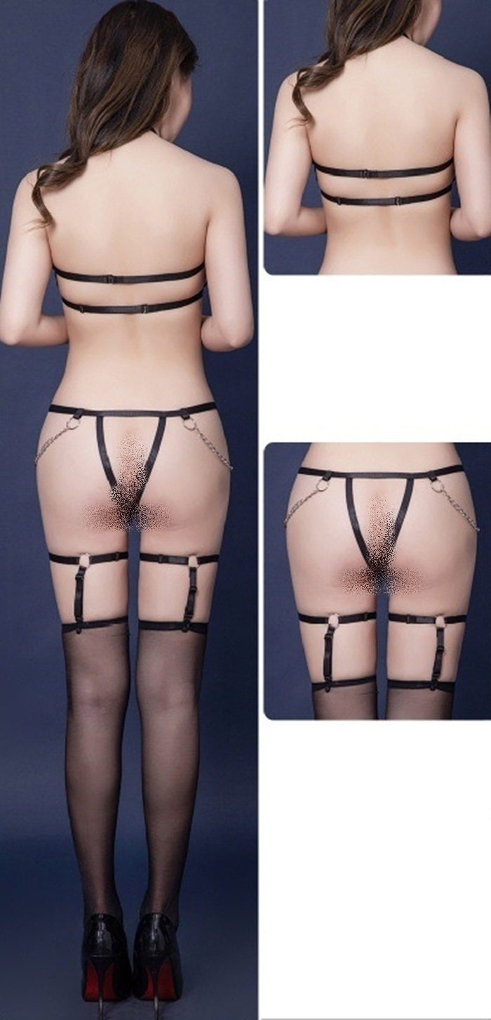A099-39 ชุดอีโรติก ชุดชั้นในเซ็กซี่สไตล์ SM ใช้สายยางยืดเชื่อมต่อกันมาในแบบเซตรวมถุงน่อง ตัวชุดแต่งสายโซ่เหล็กด้านหลังเป็นขอเกี่ยว มาพร้อมสายรัดขาที่เป็นสายรั้งถุงน่องในตัวและมีถุงน่องผิวเรียบแถมมาให้อีก1คู่ค่ะ