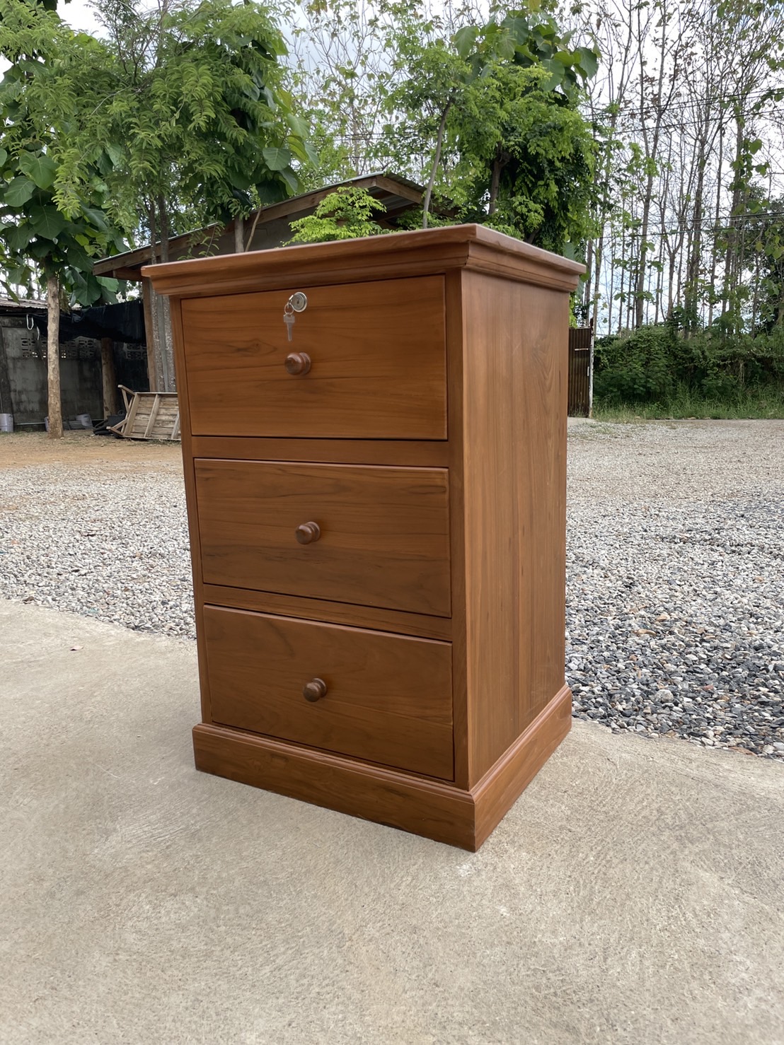 ตู้เอกสารจัมโบ้ 3 ลิ้นชัก ปกยื่น ขาทึบ