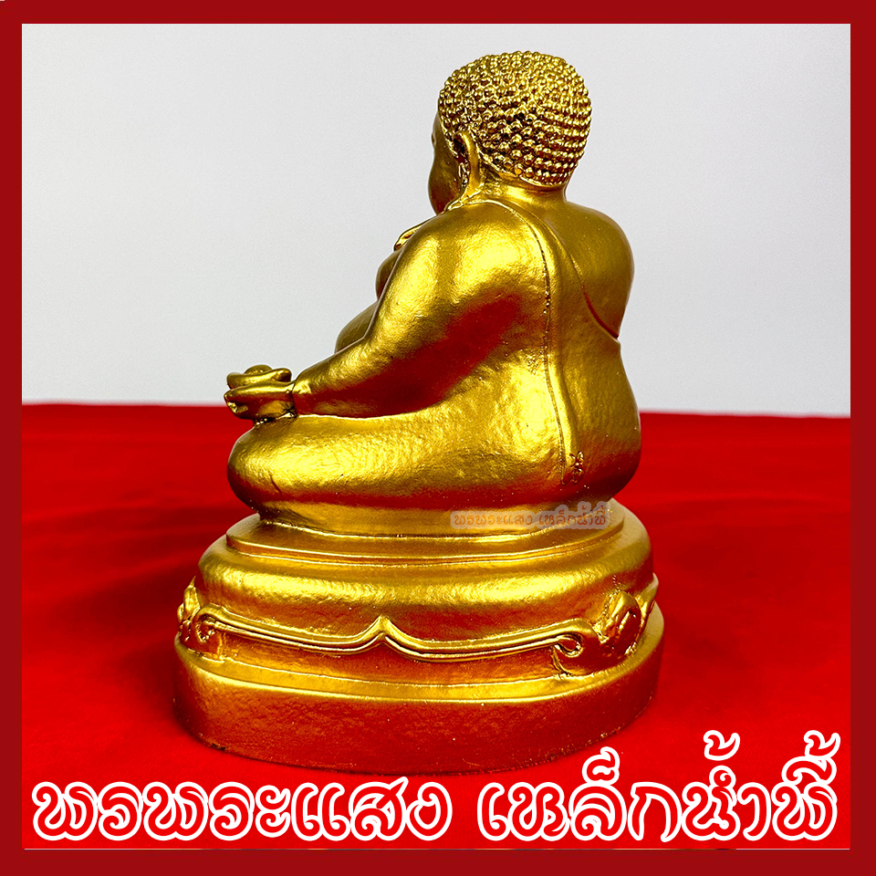 พระสังกัจจายน์โชคลาภ ฐาน 6 นิ้ว ลึก 4.5 นิ้ว หนัาตัก 5 นิ้ว สูง 6.5 นิ้ว สีทอง วัตถุมงคล เนื้อมวลสารแร่เหล็กน้ำพี้
