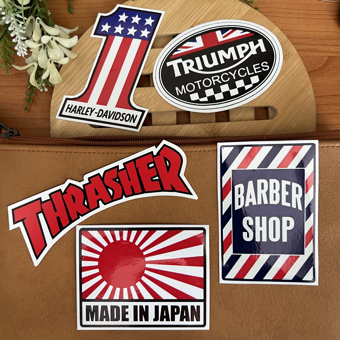 สติกเกอร์ แนวสตรีท กวนๆ เท่ๆ เคลือบกันน้ำ ติดกระเป๋าเดินทาง มอเตอร์ไซด์ Laptop เคสโทรศัพท์ กระบอกน้ำ Waterproof Decal Sticker