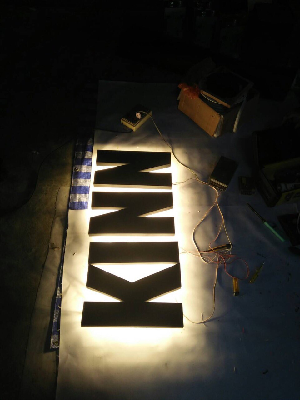 ป้ายไฟออกหลัง