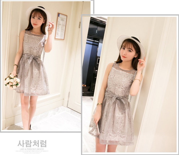 ชุดเดรสสีเทาแขนกุด ส่งฟรี ems