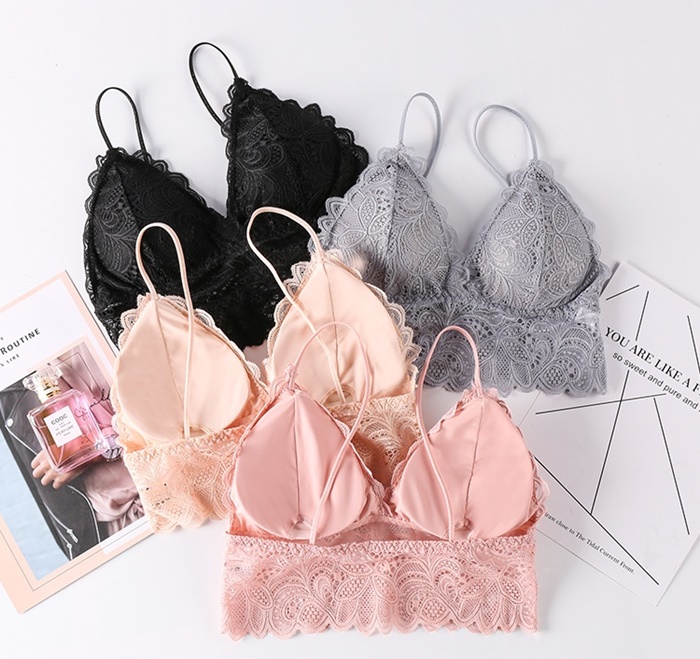 NA216 เสื้อบราสายเดี่ยวเซ็กซี่ บราลูกไม้สายเดี่ยวเว้าหน้าอกกว้างลึกด้านในเป็นฟองน้ำมีช่องสำหรับถอดใส่ได้ ผ้าลูกไม้สวยๆตามรูปถ่ายสินค้าจริงเลยค่ะ