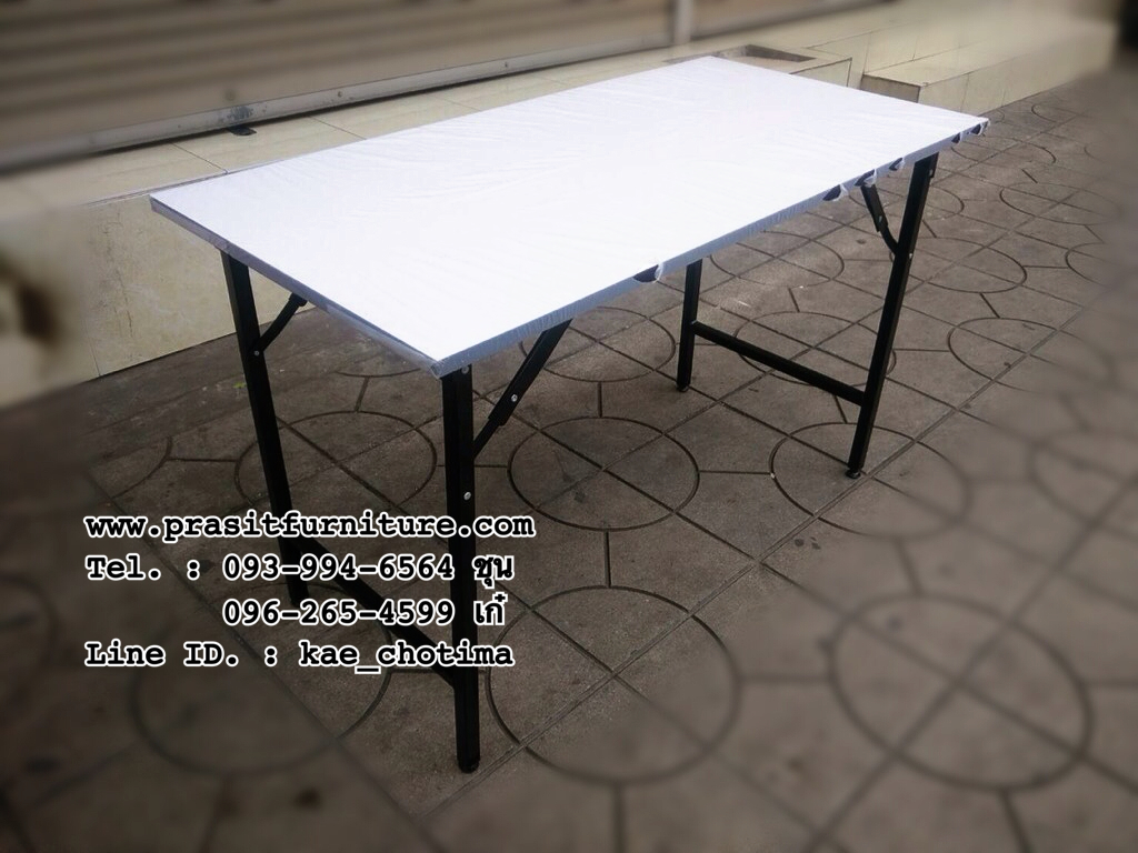 โต๊ะพับหน้าขาว ผิวเมลามีน ขาสีดำ