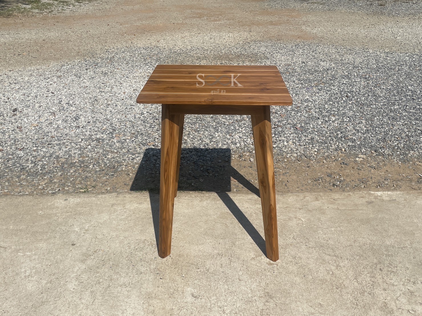 โต๊ะกาแฟขาทแยง