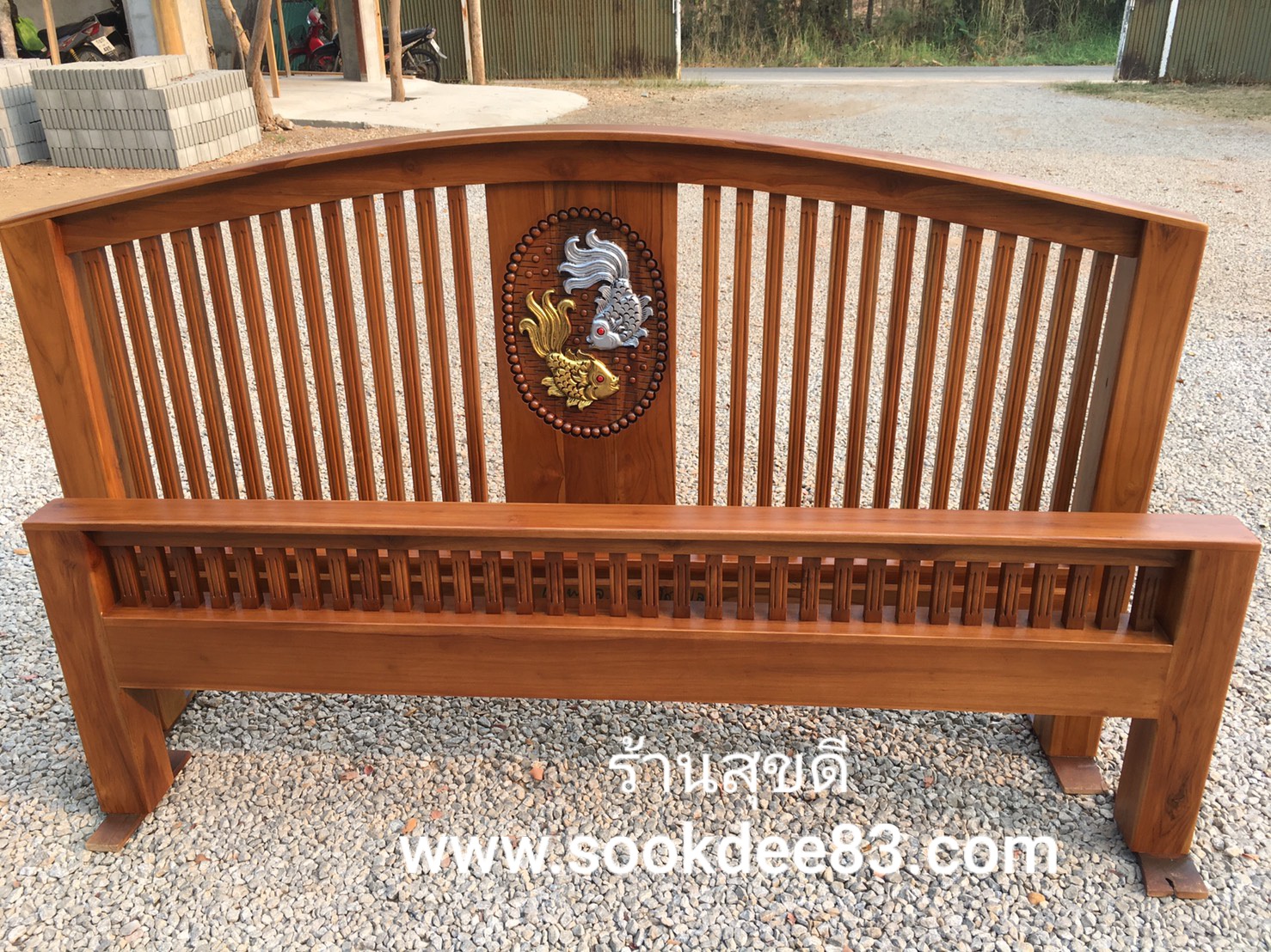 เตียงซี่แกะลายปลาเงินปลาทอง (สีสักไม่แต้มเงินทอง)