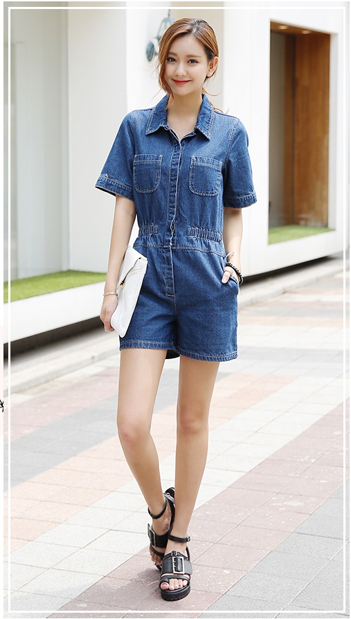 จั๊มสูทยีนส์ขาสั้น เอวจั๊ม กระดุมผ่าหน้าตลอดตัว ส่งฟรี ems