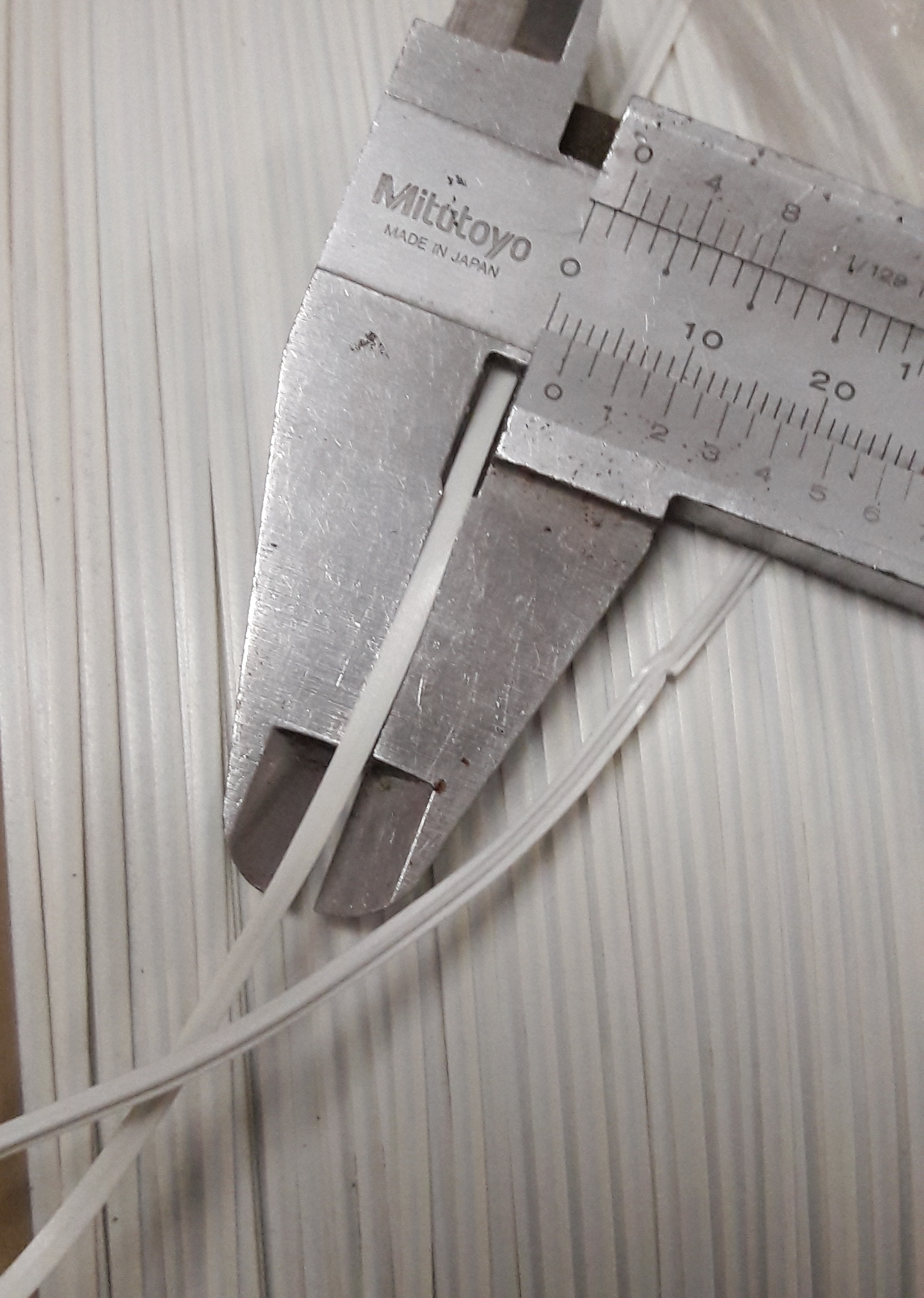 ลวดมัดปากถุง ลวดมัดสายไฟ ลวดมัดสินค้า ลวดเคลือบพลาสติก-ยาว 500 M SW500M-009