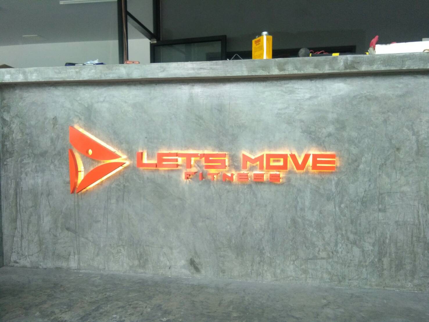 ป้ายไฟออกหลัง