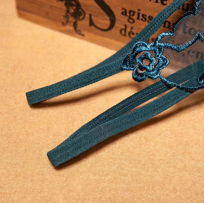 NA013 จีสตริงเซ็กซี่ จีสตริงผ้าซีทรูปักลายลูกไม้ตรงขอบยางยืดดีไซน์เส้นคู่สวยๆตามรูปถ่ายสินค้าจริงเลยค่ะ