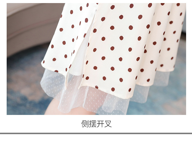 ชุดเดรสสีครีมผ้าโพลีเอสเตอร์ผสมลายจุดสีน้ำตาล แขนยาว ส่งฟรี ems