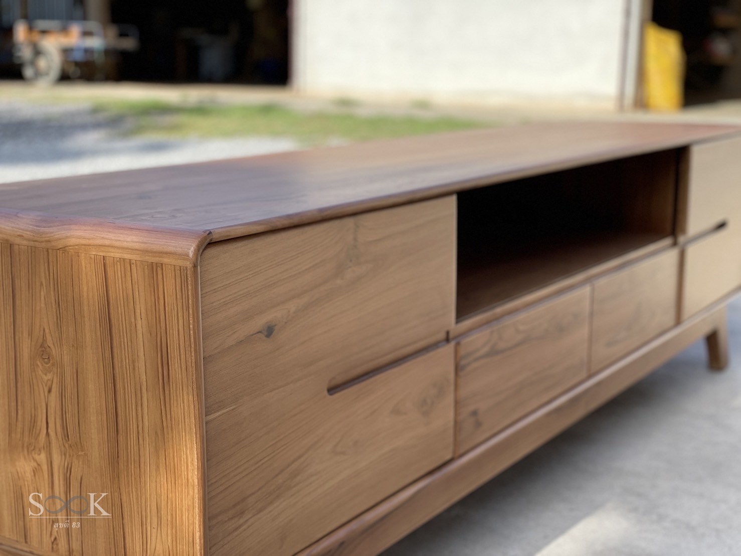 ไซด์บอร์ดบานเปิด 2 ลิ้นชัก ขาแบน