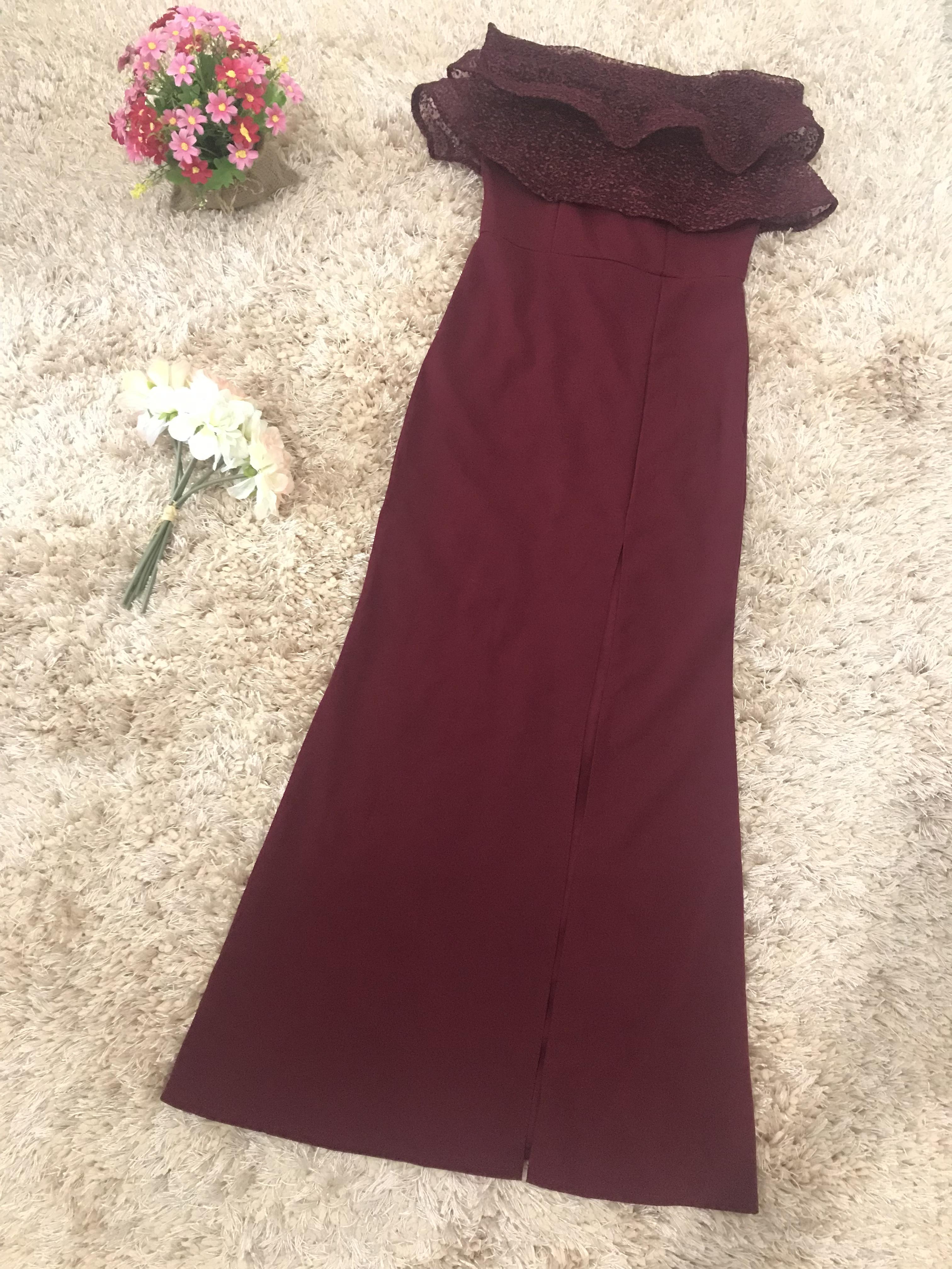 ชุดราตรีสีไวน์แดง ดีไซน์เปิดไหล่ ปิดต้นแขน ส่งฟรี ems