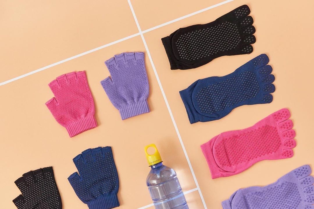 Everyday By P Anti-slip Sock Glove set