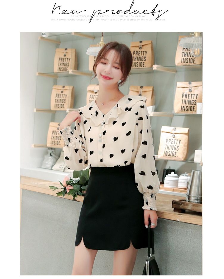 เสื้อสีครีมลายรูปหัวใจสีดำ เสื้อใส่ทำงานสวยๆๆ ส่งฟรี ems