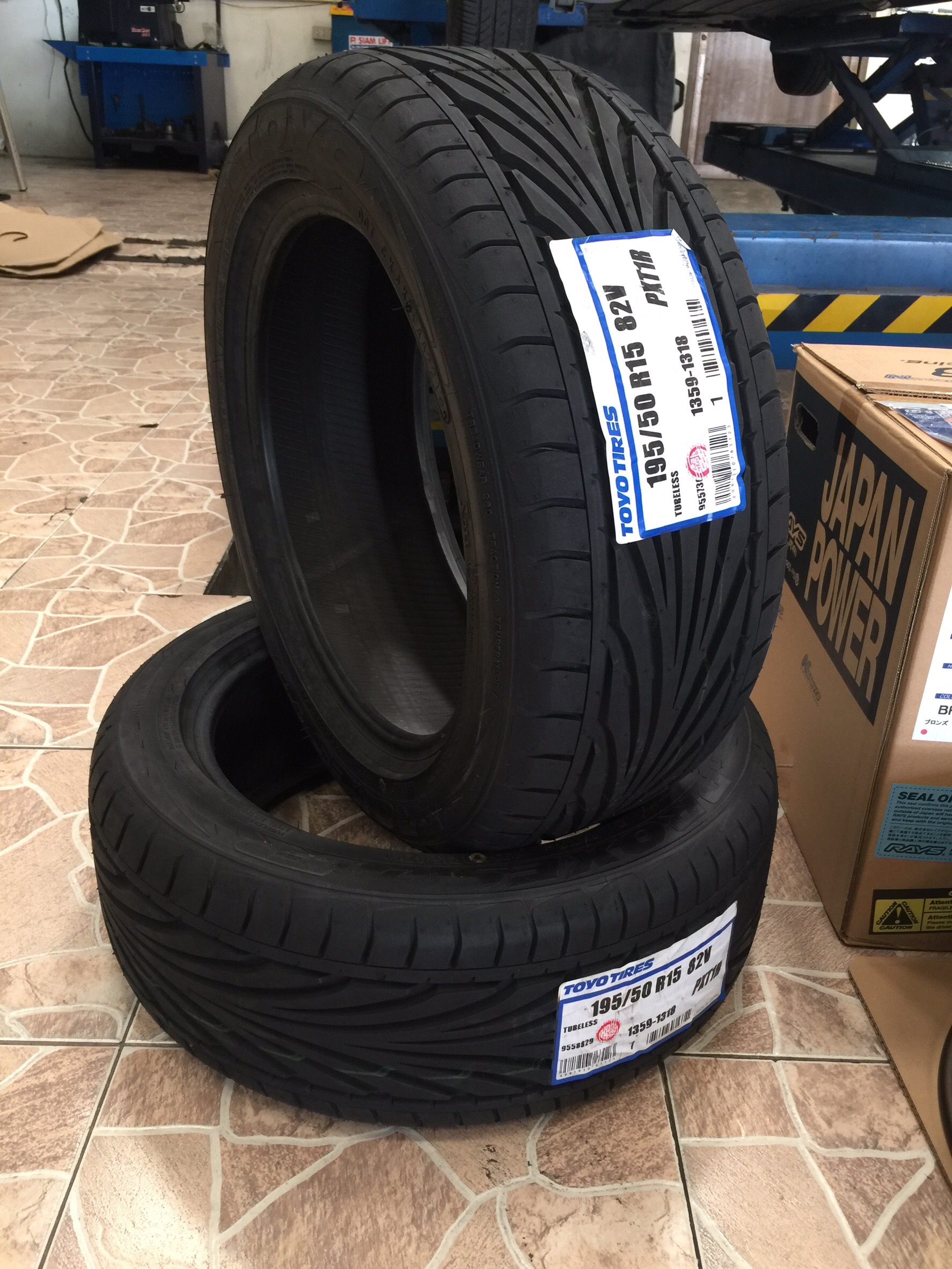 Honda Jazz GK + RE3015x7+30 4-100