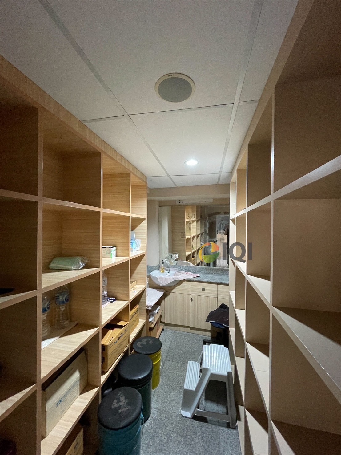 ขายที่ดิน พร้อมสิ่งปลูกสร้าง อาคารสำนักงานและบ้านพัก ติดถนนเสนานิคม 1 #LB52 – 000792