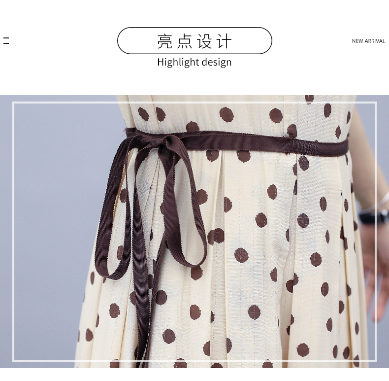 ชุดเดรสใส่ทำงานผ้าโพลีเอสเตอร์ผสมสีครีม ลายจุดสีน้ำตาล ส่งฟรี ems