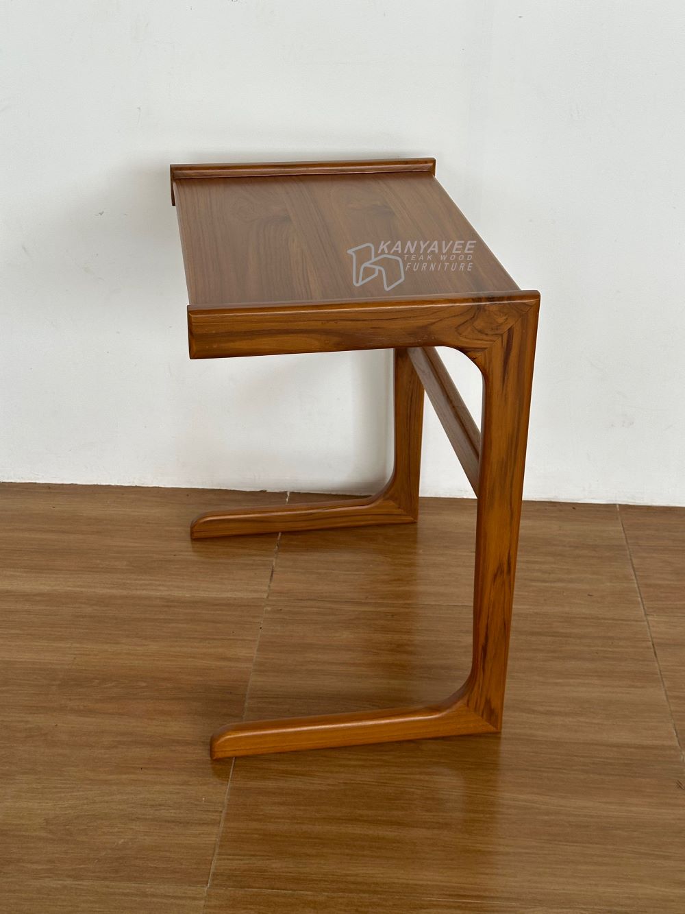 โต๊ะข้างโซฟาไม้สักมินิมอล