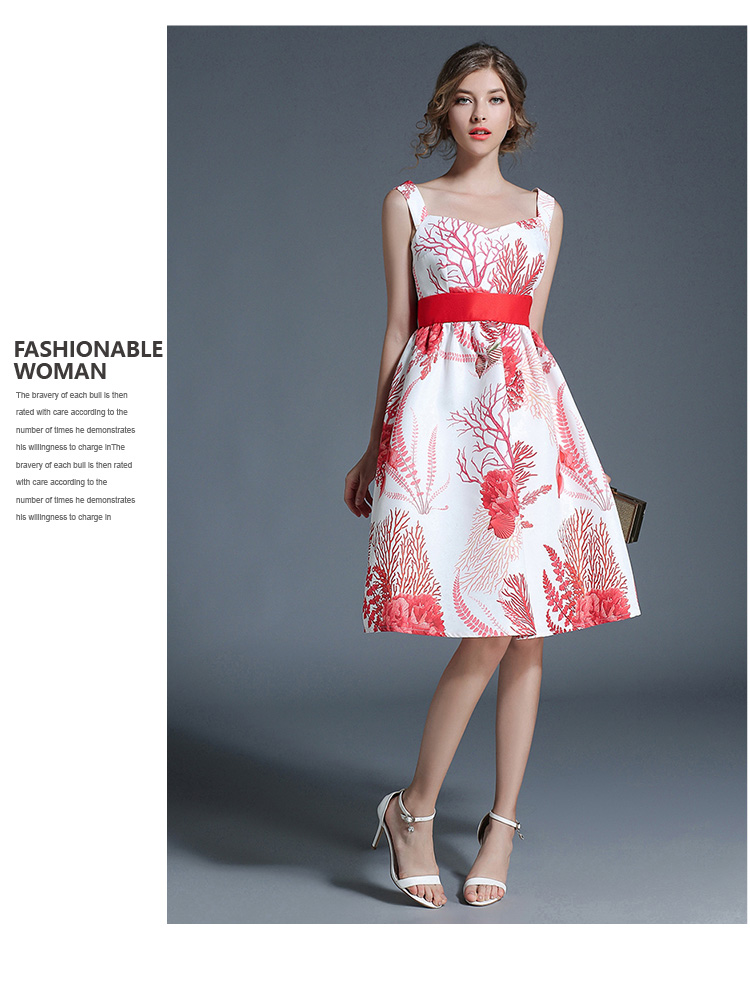ชุดเดรสสายเดี่ยวสีขาวลายดอกไม้สีแดง ส่งฟรี ems