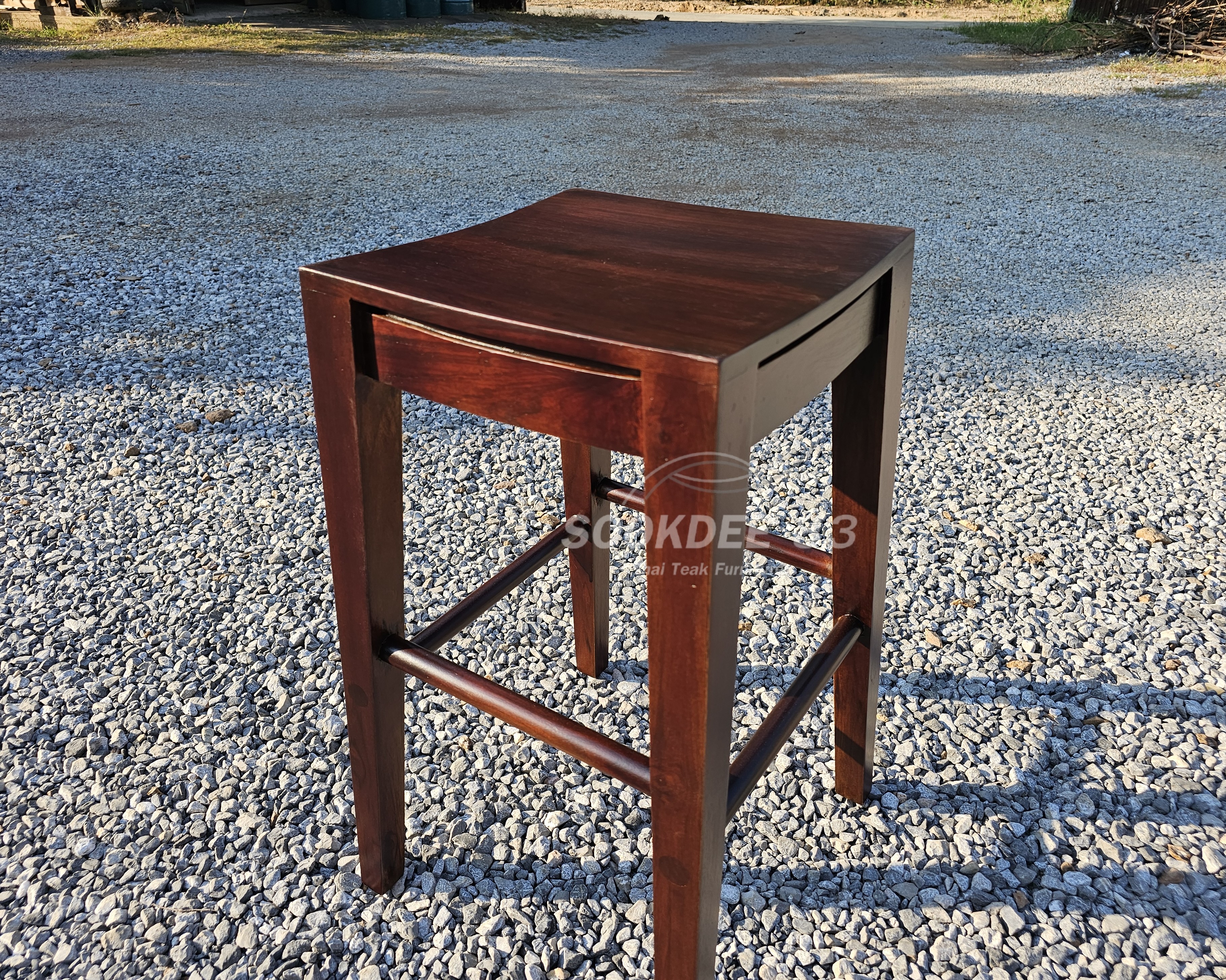 เก้าอี้ Stool สูงแบบสี่เหลี่ยม